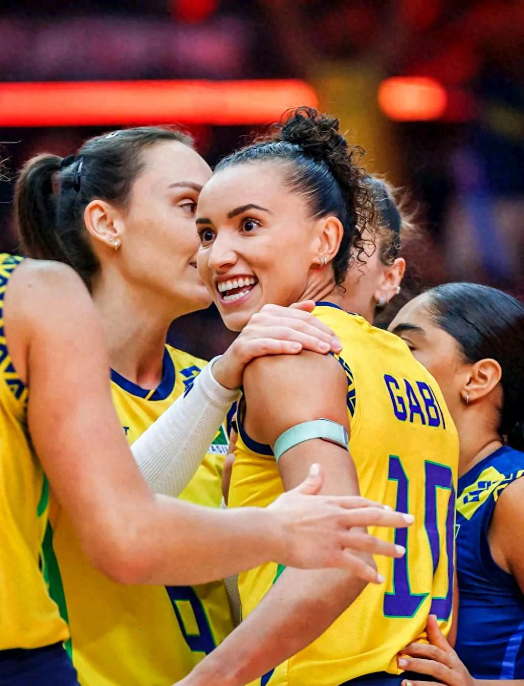 BBIN体育APP-意大利女篮经历苦战，成功晋级淘汰赛(意大利女篮经历苦战,成功晋级淘汰赛了吗)